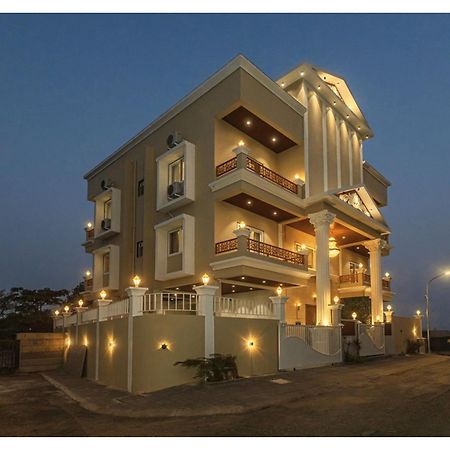Mountain Glory 8Bhk By Tensorstays, Pool & Theater Igatpuri Eksteriør billede