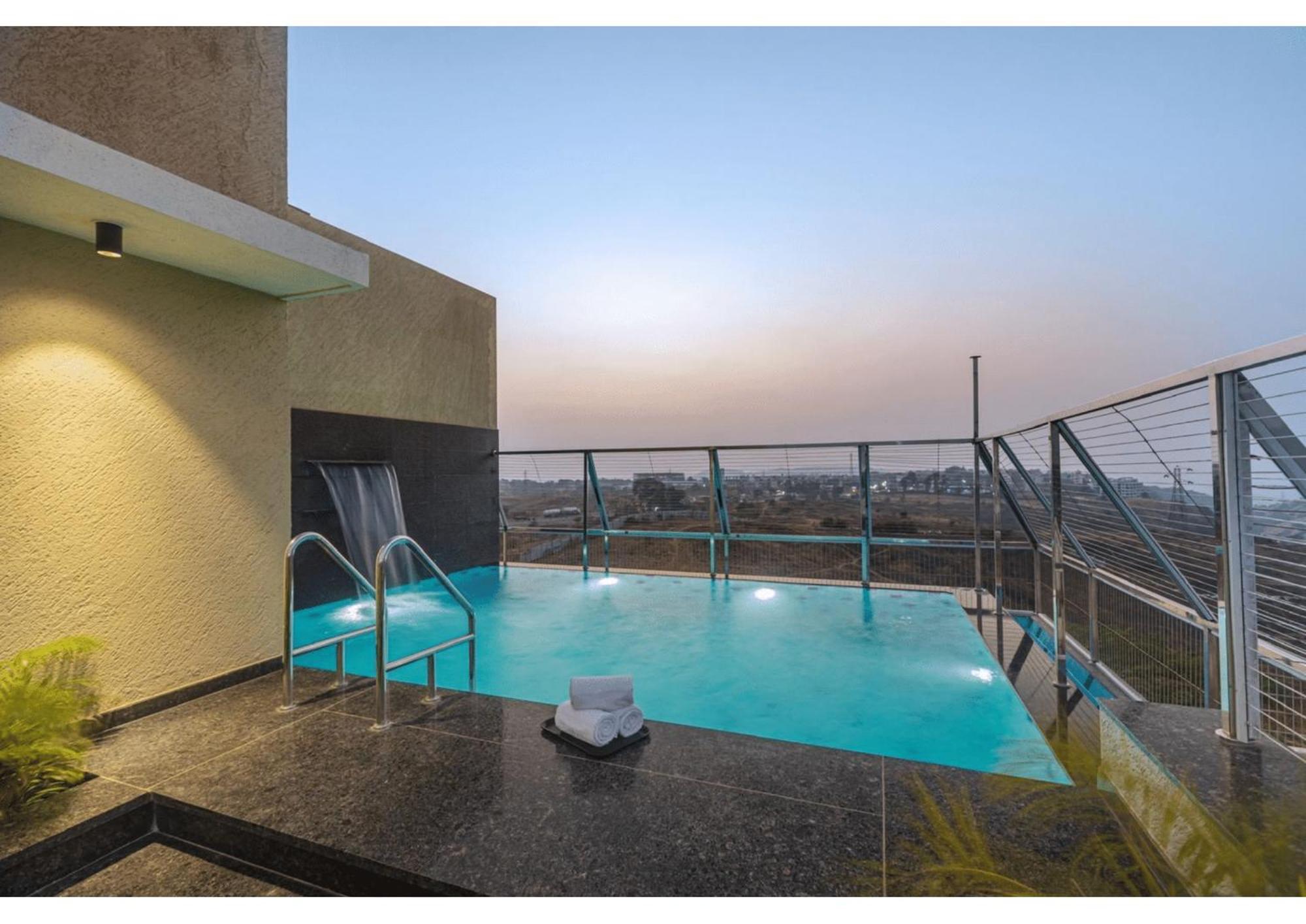 Mountain Glory 8Bhk By Tensorstays, Pool & Theater Igatpuri Eksteriør billede